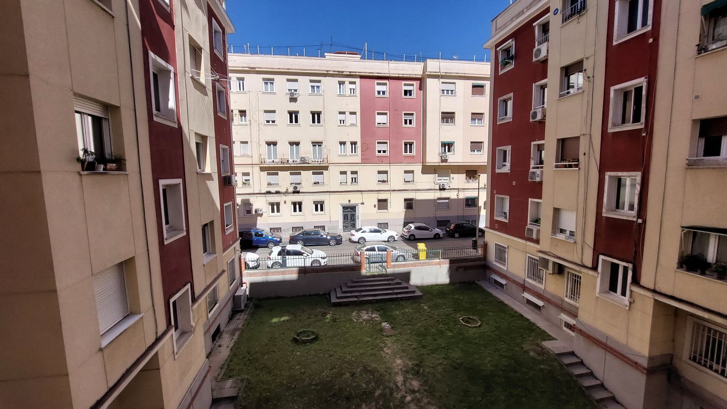 Piso en calle Virgen del Portillo, 27 - Foto 2