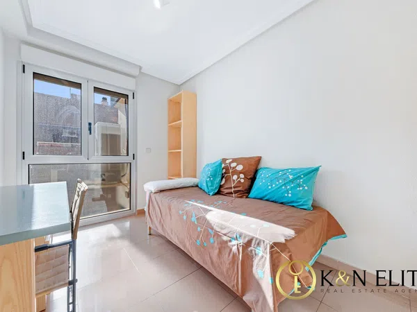 Piso en Avenida Maisonnave, Ensanche-Diputación - Foto 11