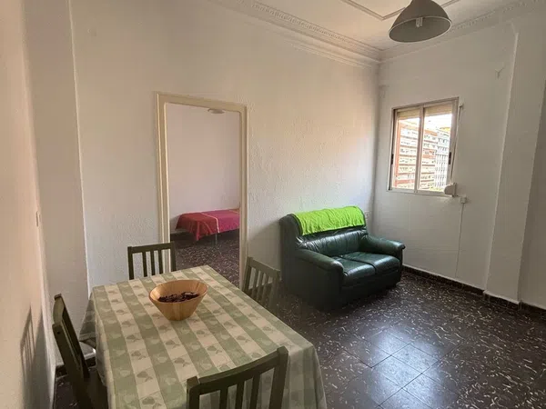 Piso en avenida del Primat Reig, 69