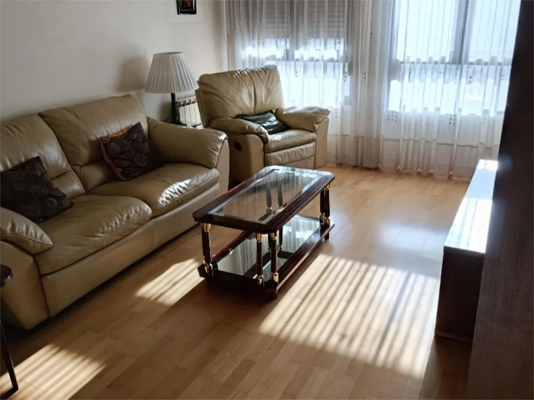 Piso en  Calle de Estella 3