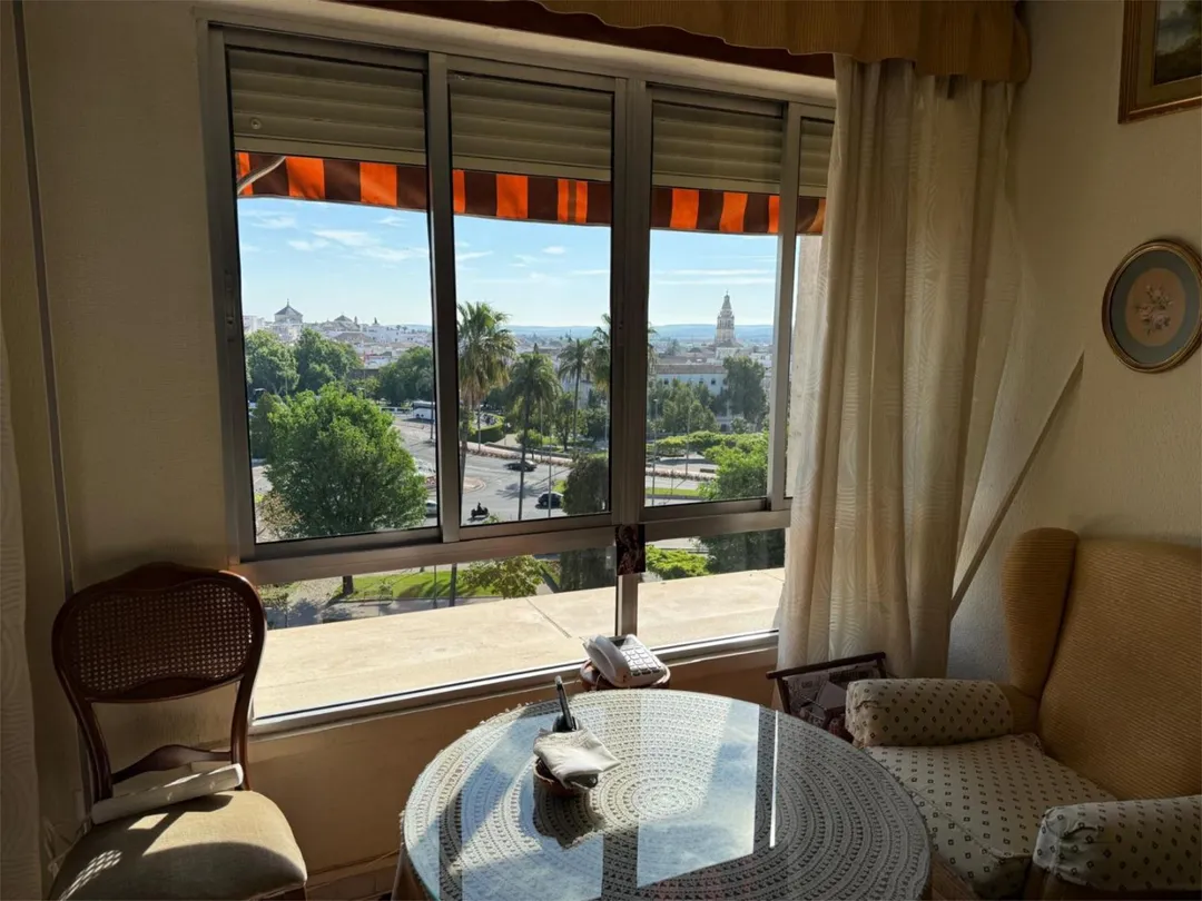 Piso en  Calle de la Virgen del Perpetuo Socorro 16 - Foto 2