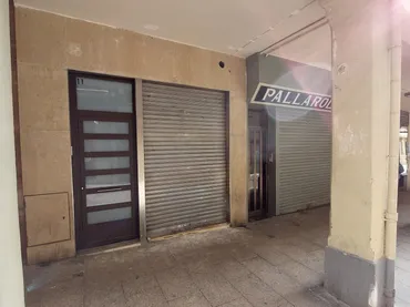 Local comercial en  Carrer de la Cort - Foto 28