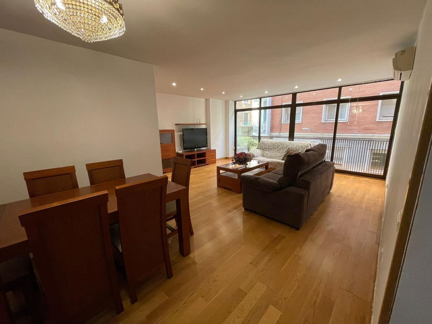 Piso en calle Isidoro de la Cierva, 4 - Foto 1