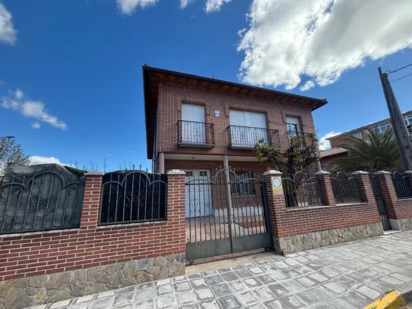 Casa o chalet independiente en Calle Río Duero, 8 - Foto 1