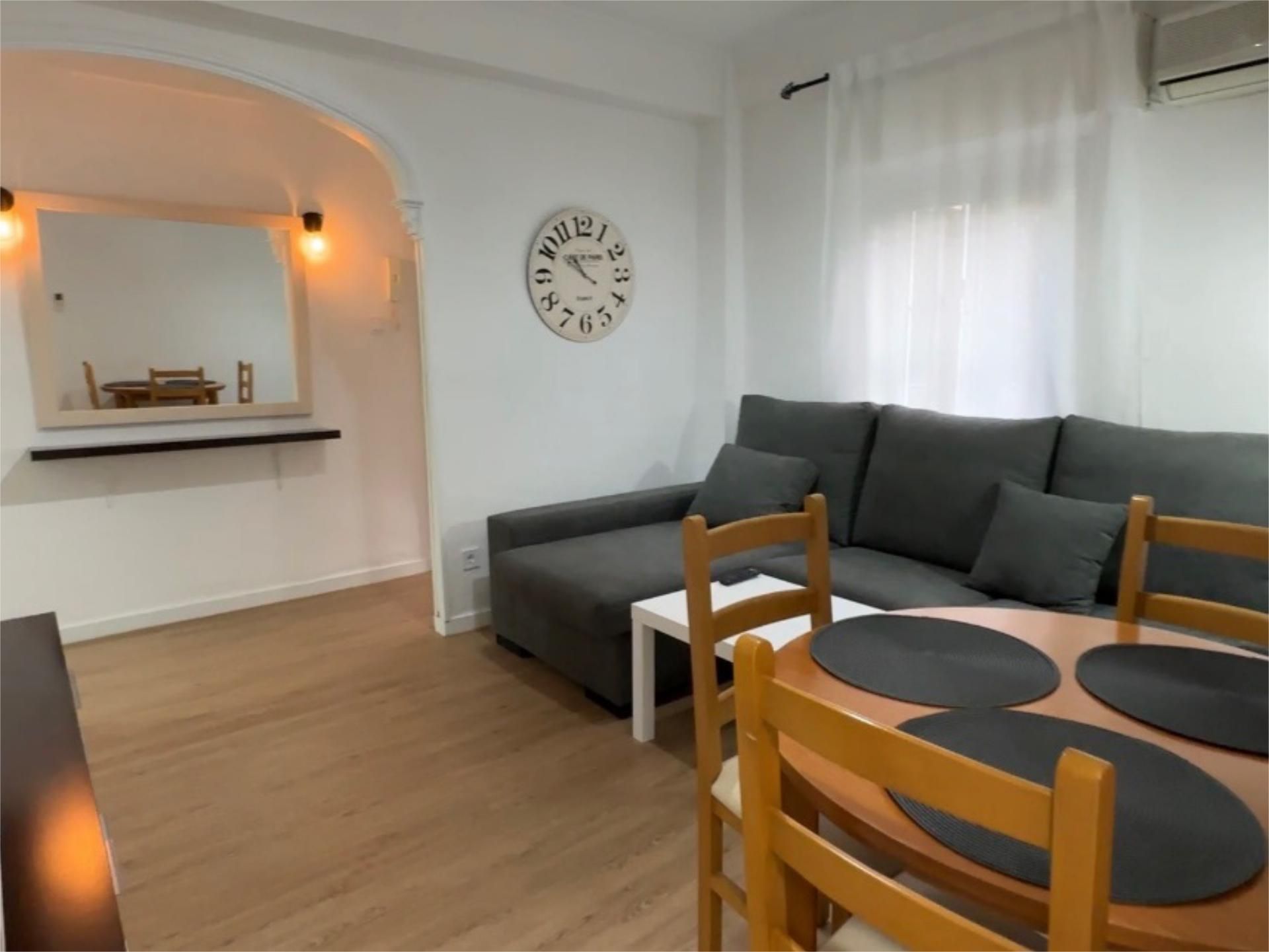 Piso en  Calle Segre 14