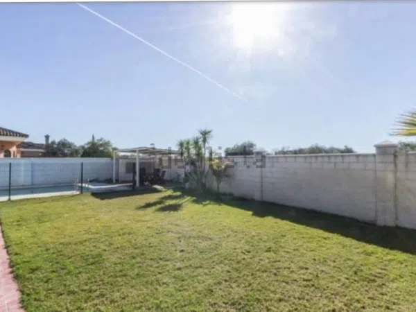 Casa o chalet independiente en Calle del Rocío, 2, Cuatro Pinos-El Carmen - Foto 3