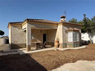 Casa adosada en Pinar de los Guisos - Foto 1