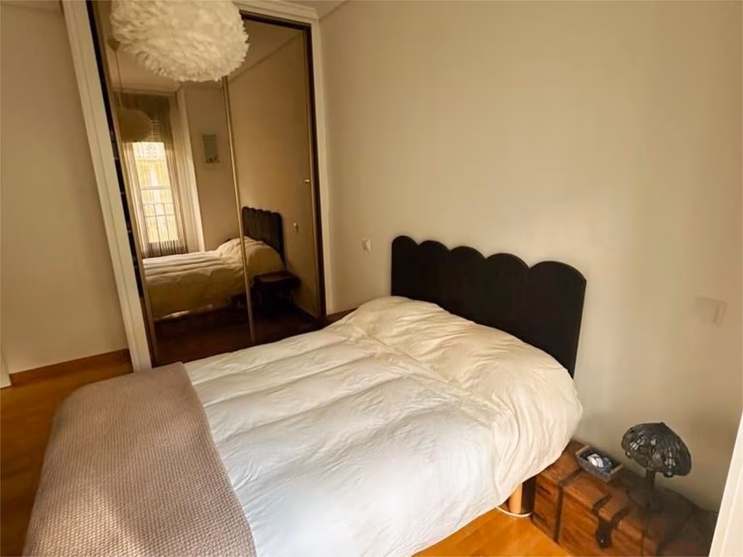 Piso en  Calle de Velarde 3 - Foto 8