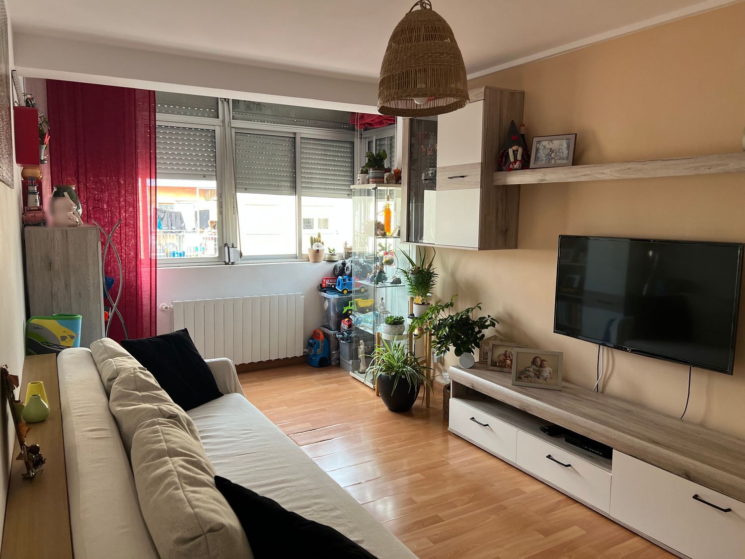 Piso en calle de Inocencio Ruiz Lasala, 62 - Foto 1