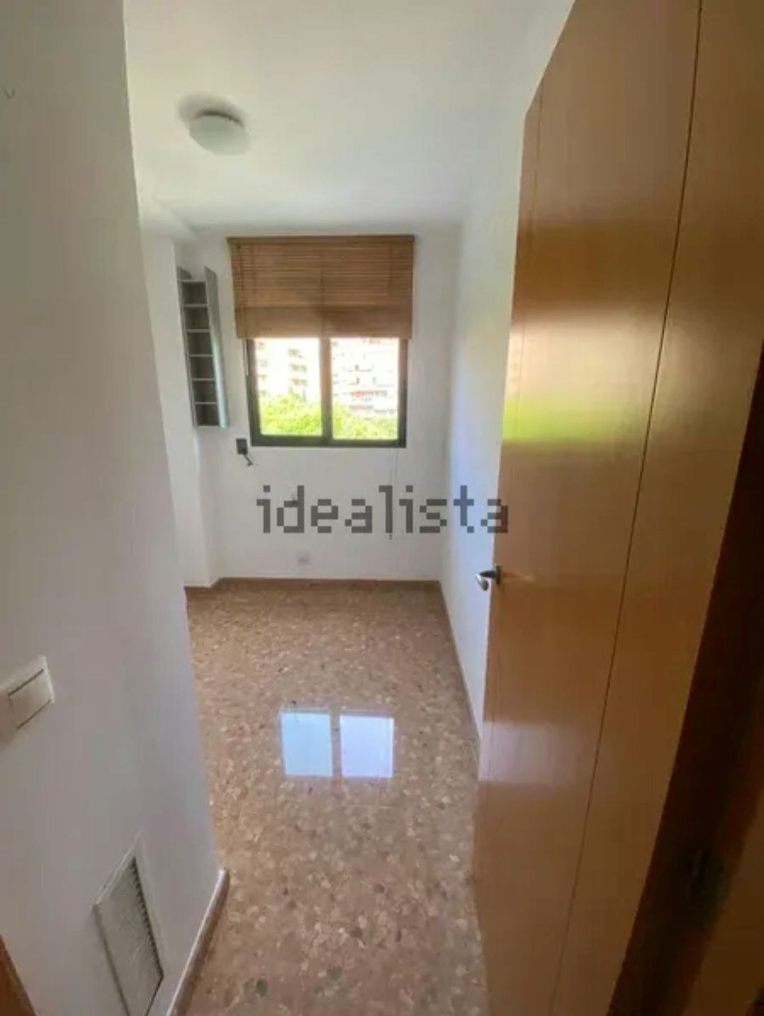 Piso en Plaza de Josep Melia i Castello - Foto 16
