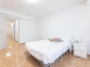 Piso en  Carrer de Yecla 19 - Foto 23