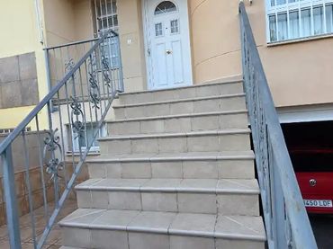 Casa adosada en  Avenida Felipe Corchero 5 - Foto 7