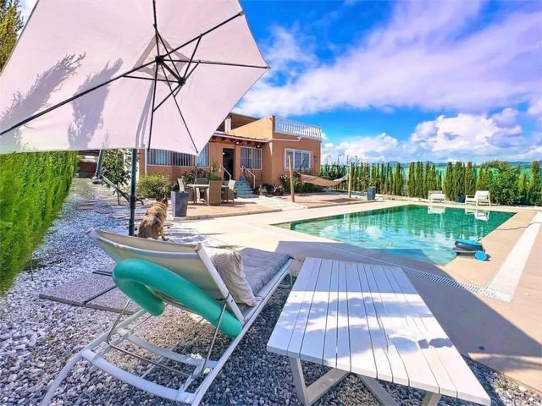 Casa adosada en Buenas Noches - Estepona - Foto 1