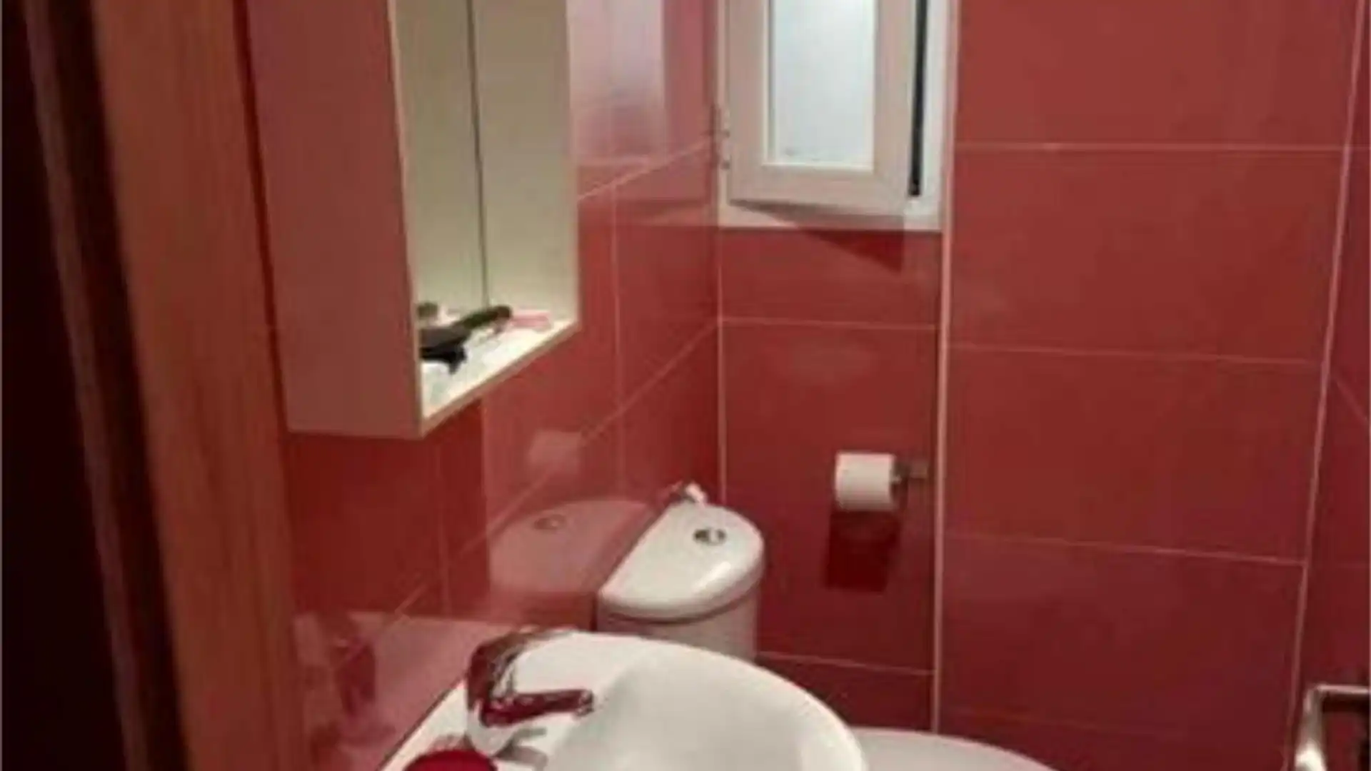 Casa adosada en Genil - Foto 4