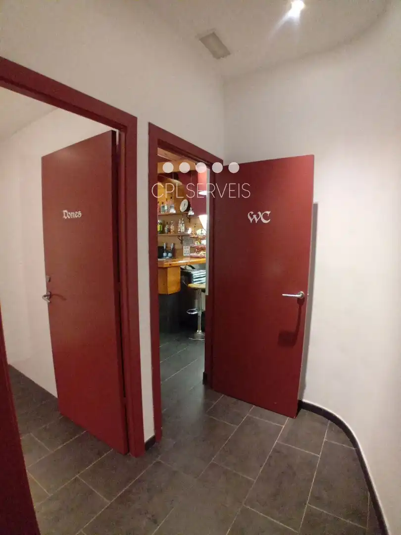 Local comercial en Badalona - Foto 14