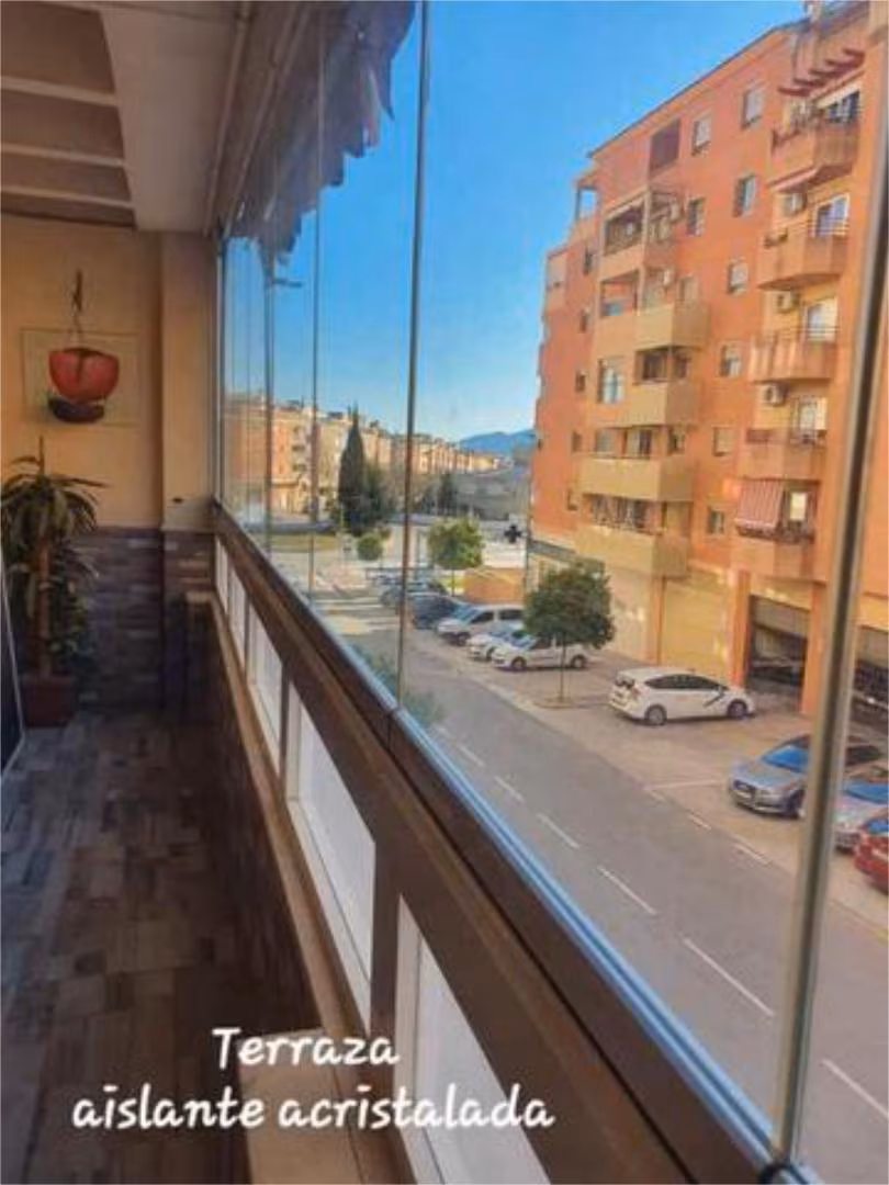 Piso en Teatinos