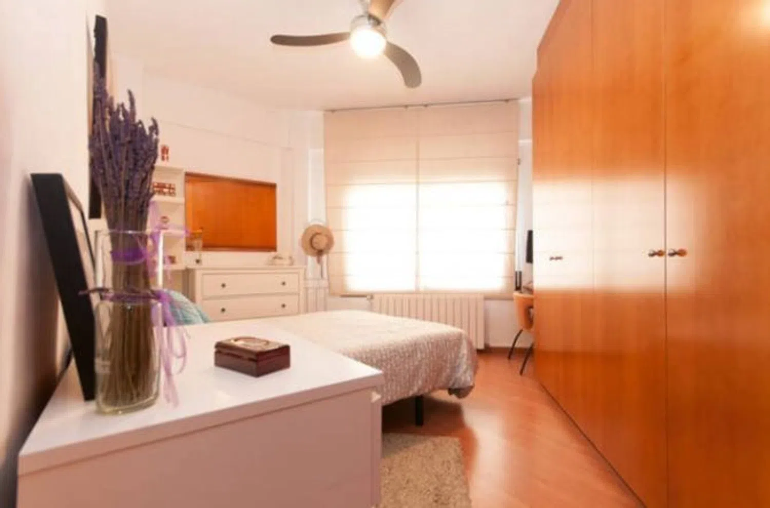 Piso en calle de la Marina, 100 - Foto 3