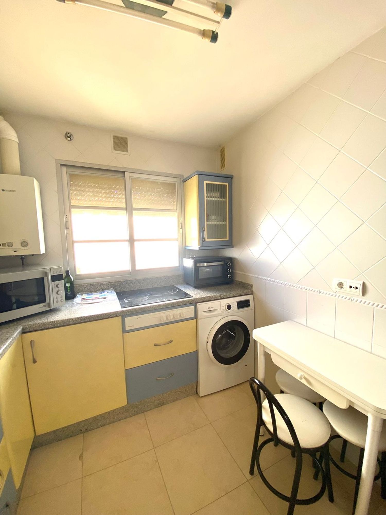 Piso en Calle Huerto de los Claveles, 3, El Molinillo - Capuchinos - Foto 10