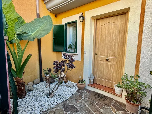Chalet pareado en Calle Penya-Segat, 37 a, Badia Blava-Badia Gran-Tolleric, Badia Blava-Badia Gran-Tolleric - Foto 2