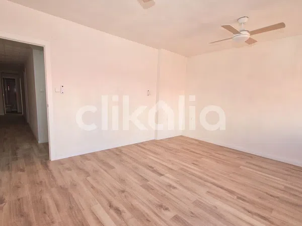 Piso en calle Jazmín - Foto 5