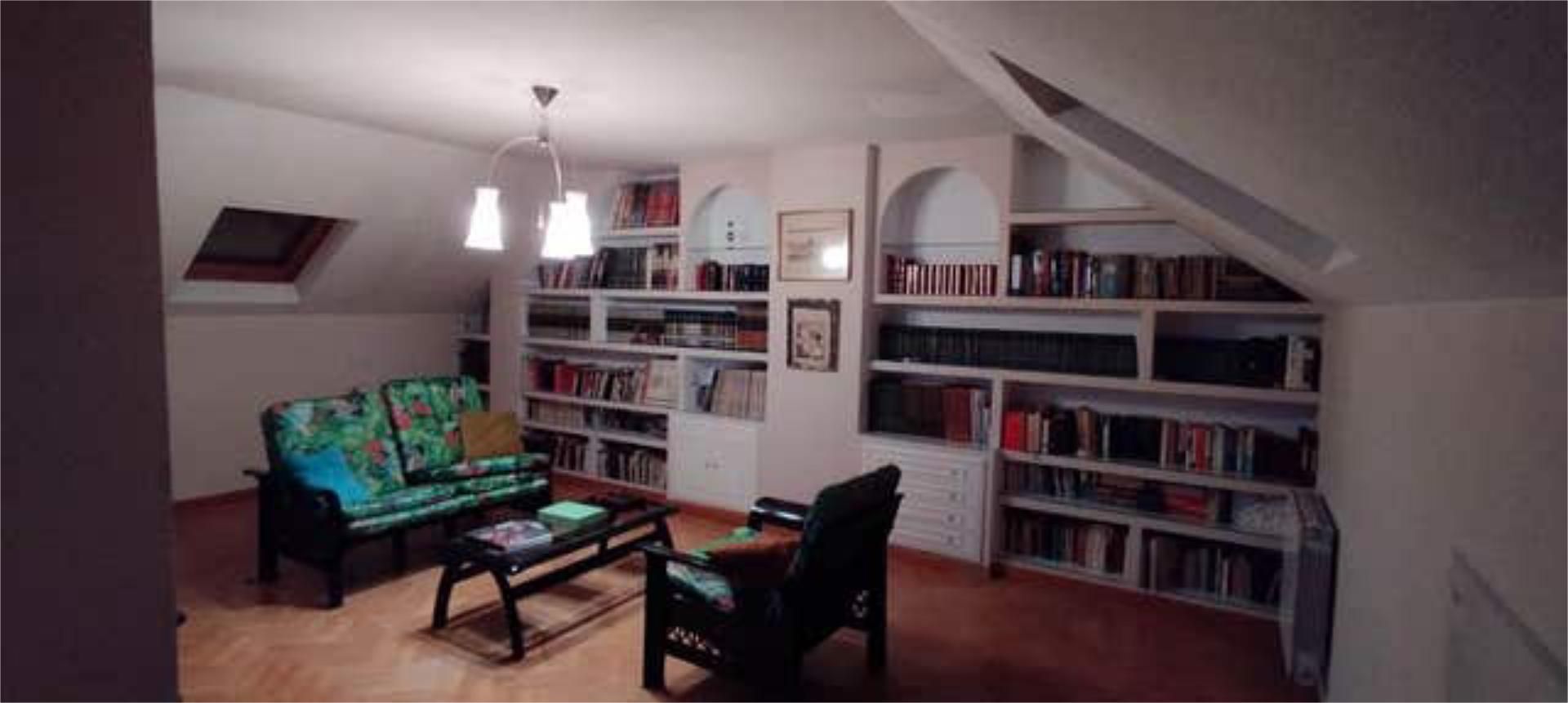 Casa adosada en Los Castillos - Foto 2