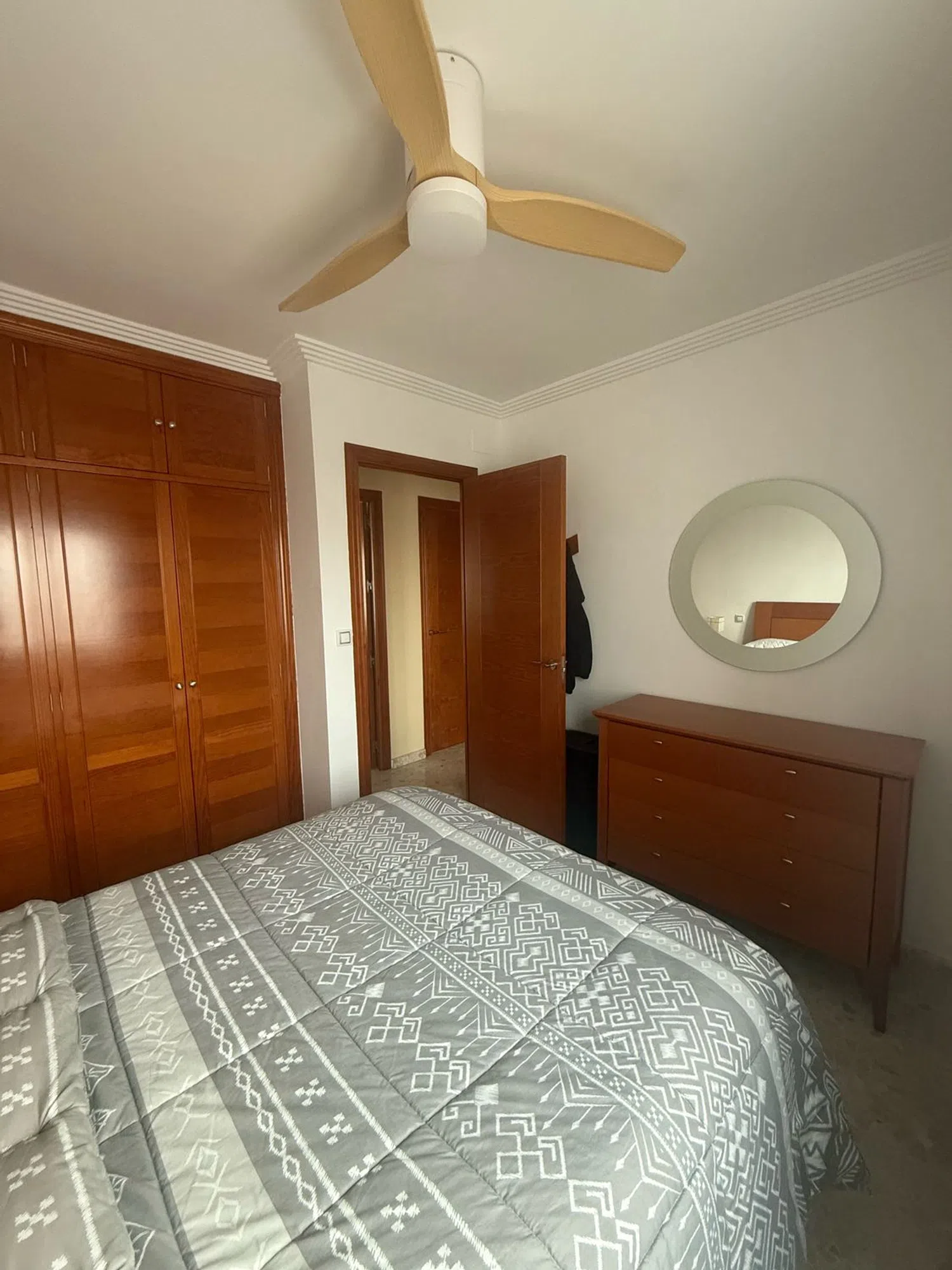 Piso en calle Conde de Halcón, 14 - Foto 1