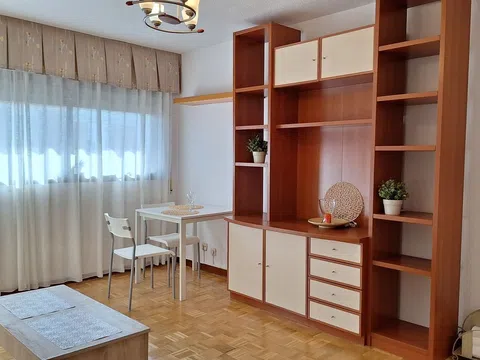 Piso en calle de San Maximiliano, 65