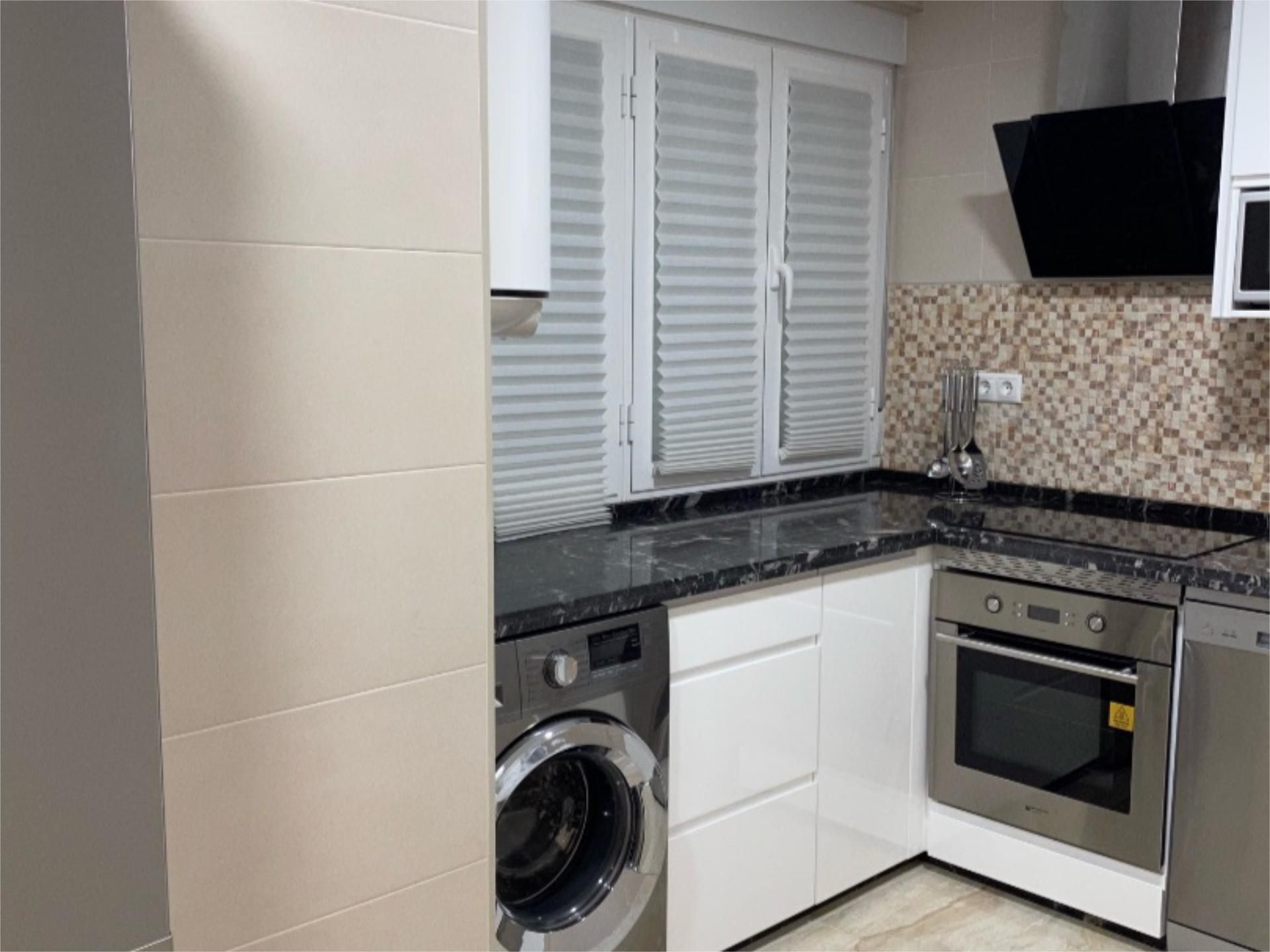 Piso en calle Calle Pintor Zurbaran 9 - Foto 4