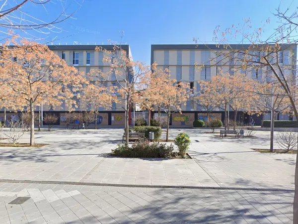 Piso en Granada, 4 -12 - Foto 1