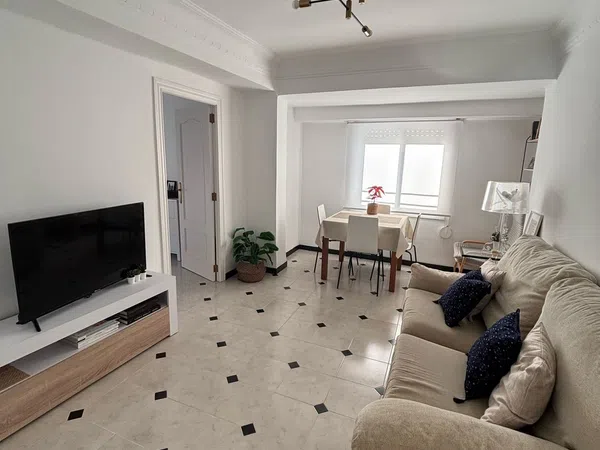 Piso en Barrio Nou Moles - Foto 1