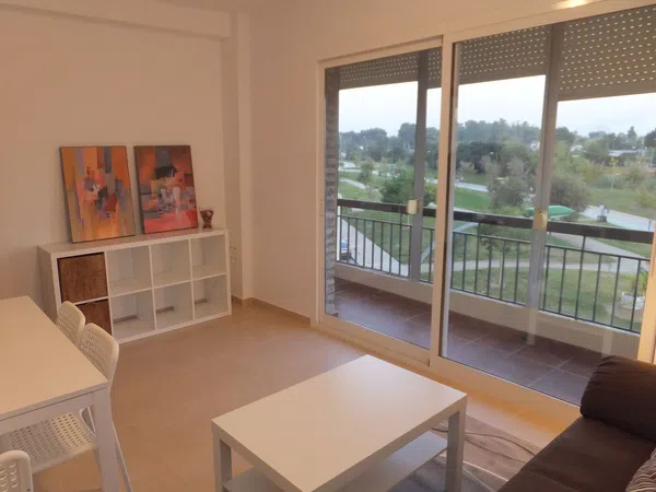 Piso en calle Guadalbullon, 11