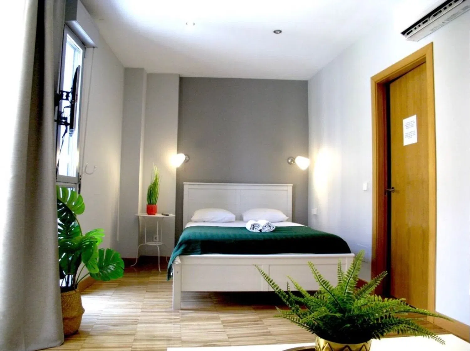 Estudio en plaza de Herradores, 5 - Foto 2