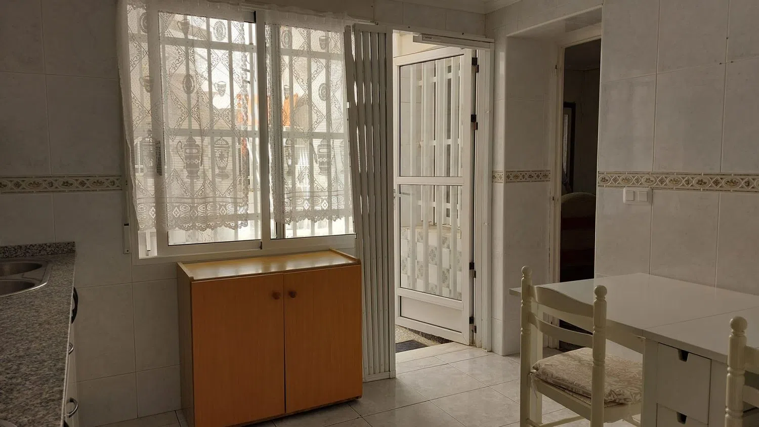 Casa independiente en Rafael Cartetta, 20 - Foto 4