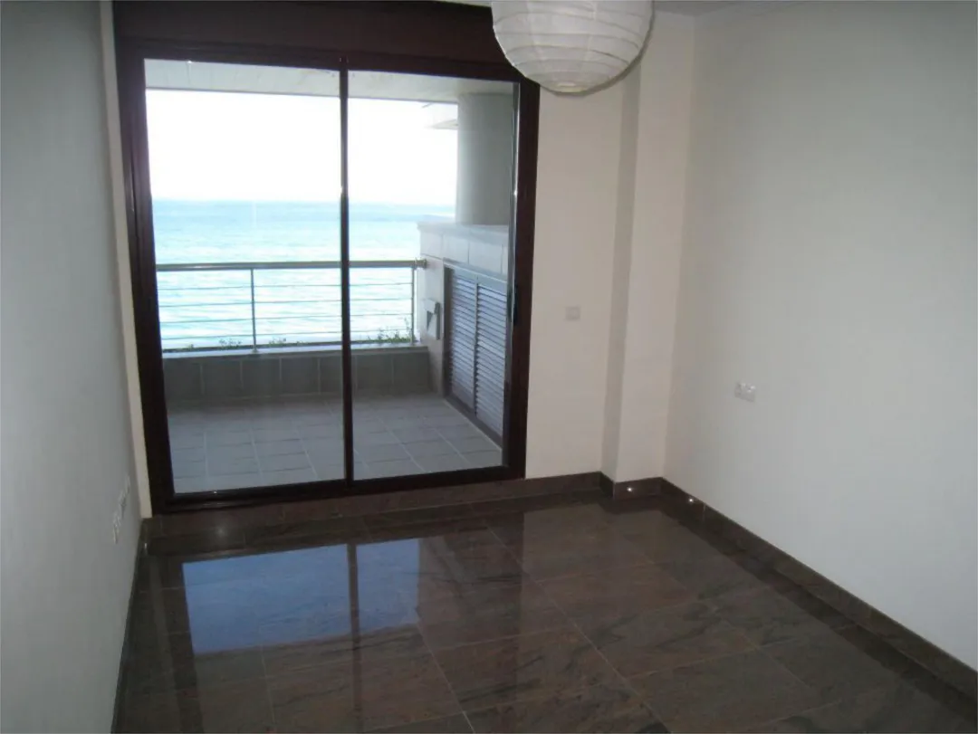 Piso en  Paseo Marítimo Rey de España 130 - Foto 8