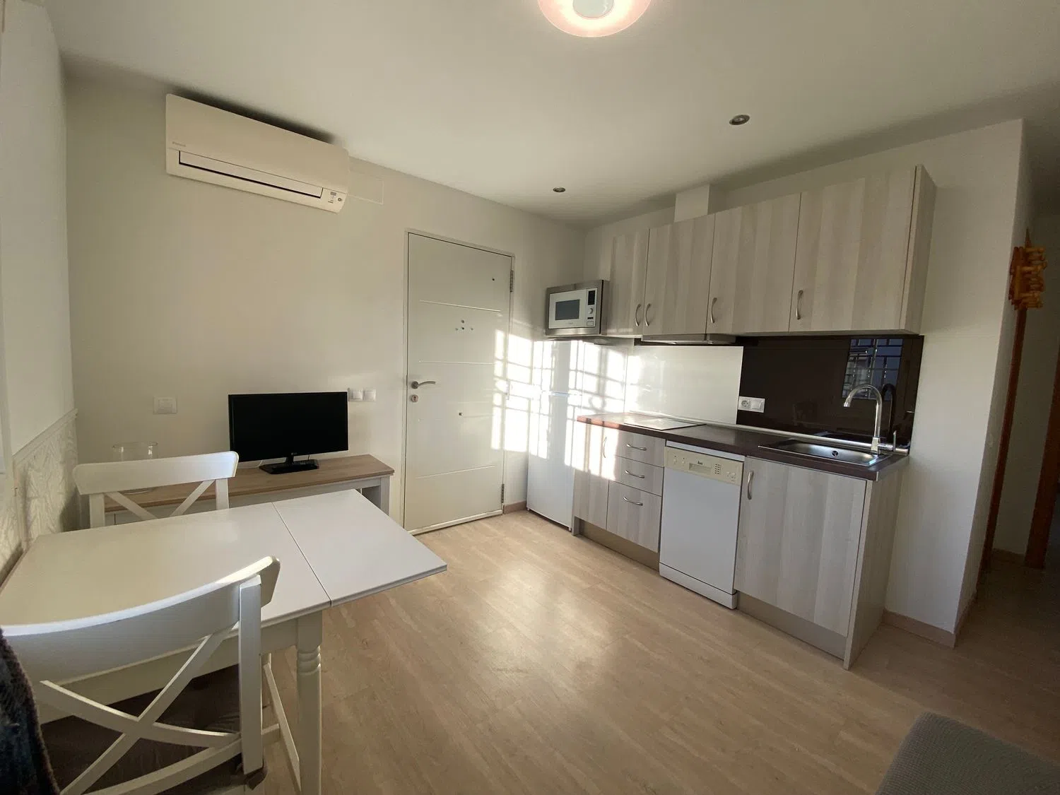 Piso en calle de Orfeo, 28 - Foto 3