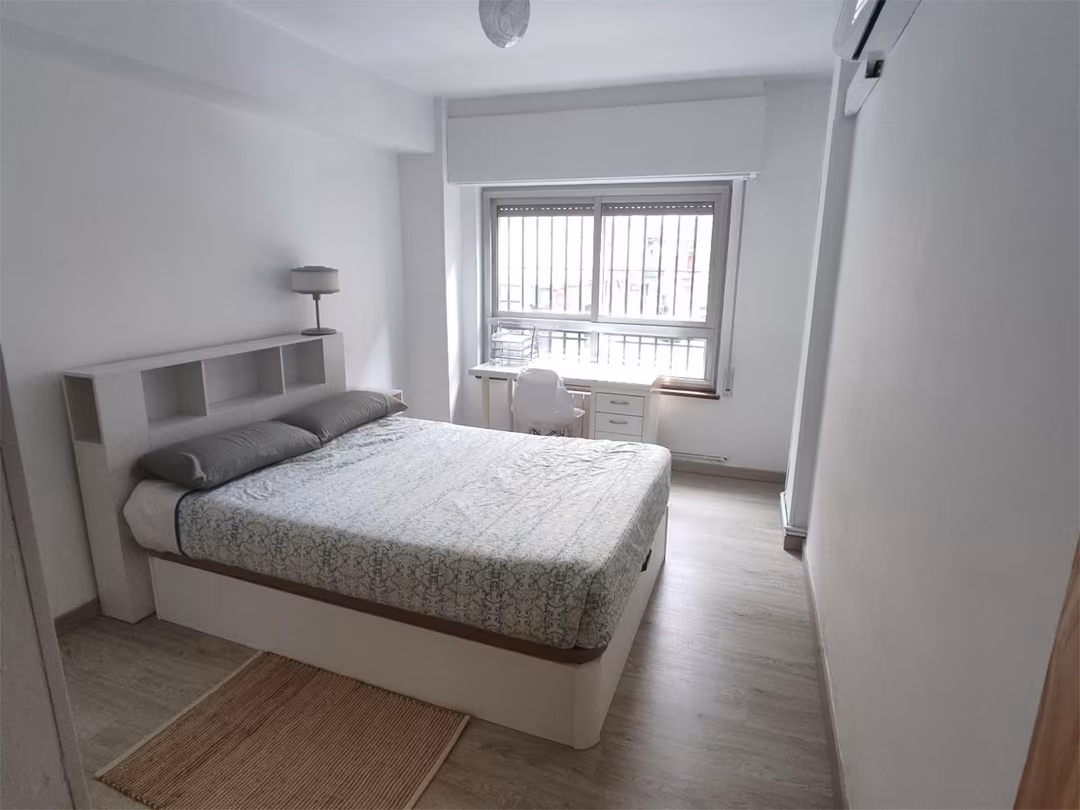 Piso en  Calle Doctor Fleming 1