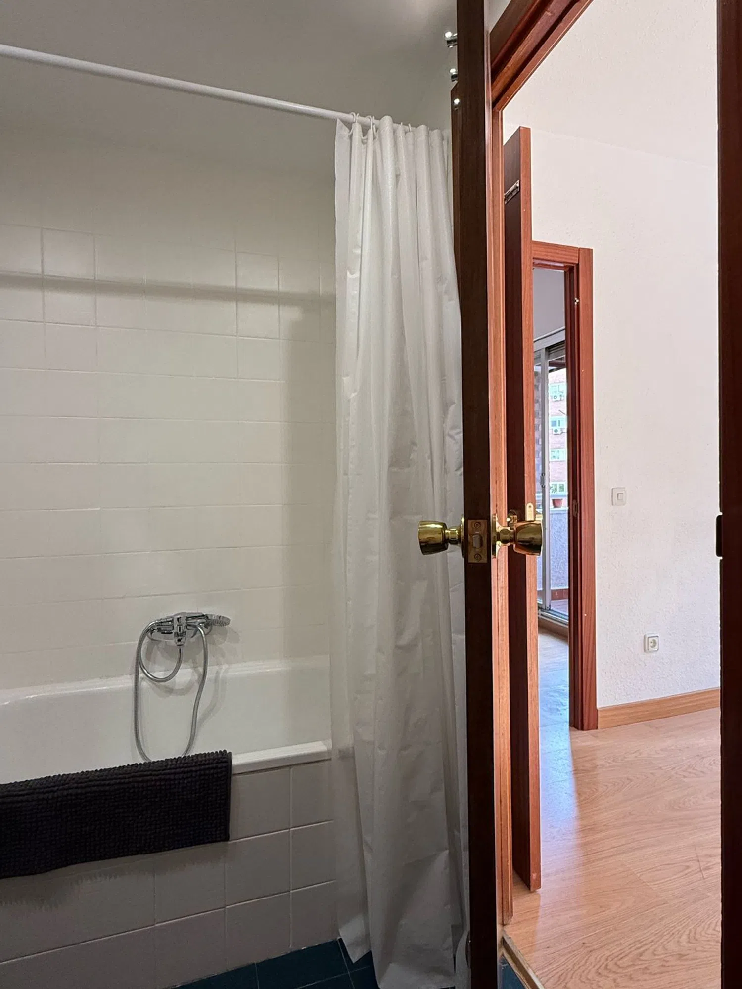 Piso en calle de Embajadores, 95 - Foto 5