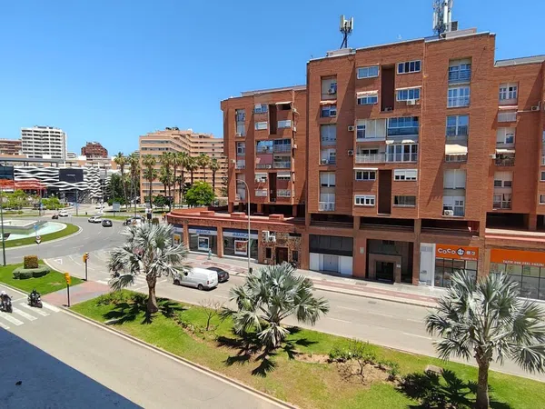 Piso en Avenida de las Américas - Foto 1