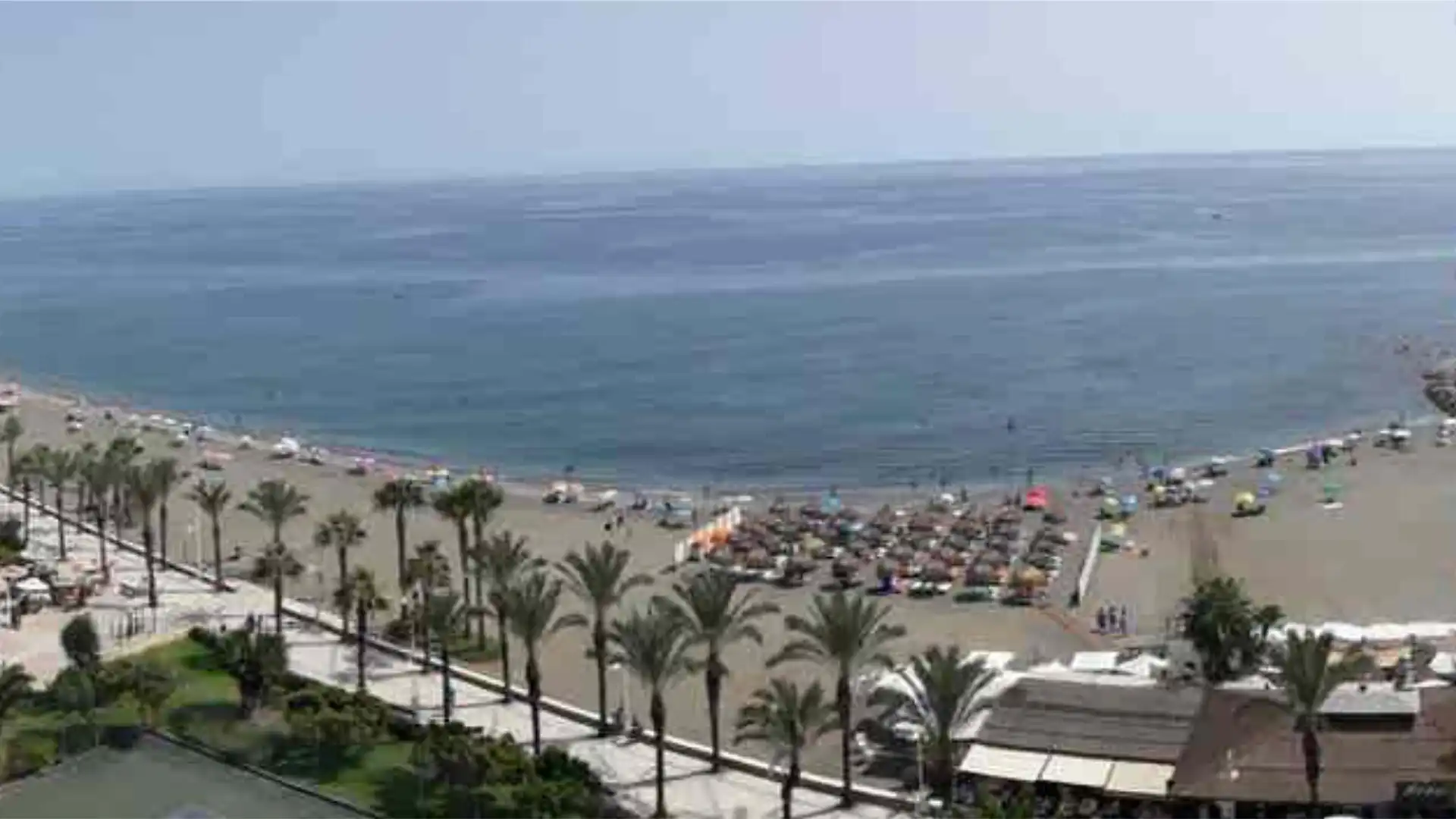 Piso en primera línea de playa - Foto 7