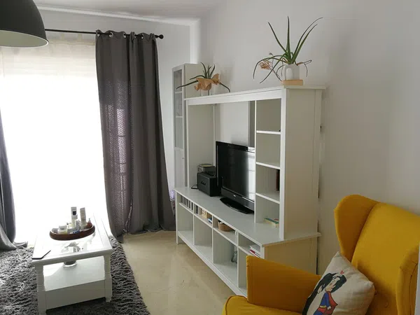 Piso en calle Azucena, 3