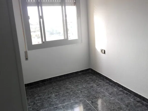 Piso en Calle de Carrasco I Formiguera, 1 - Foto 2
