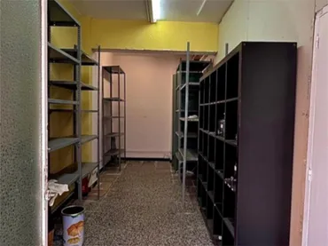 Local comercial en  Carrer de Francesc Llunell 43 - Foto 9