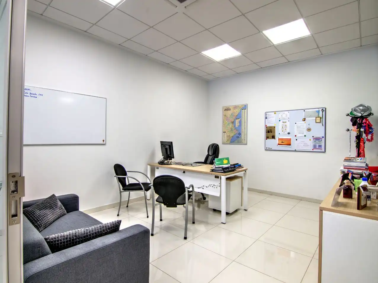 Local comercial en  Avenida Euro 31 - Foto 47