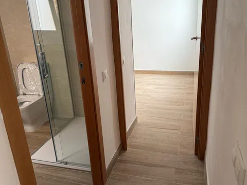Piso en calle de Galileu, 145