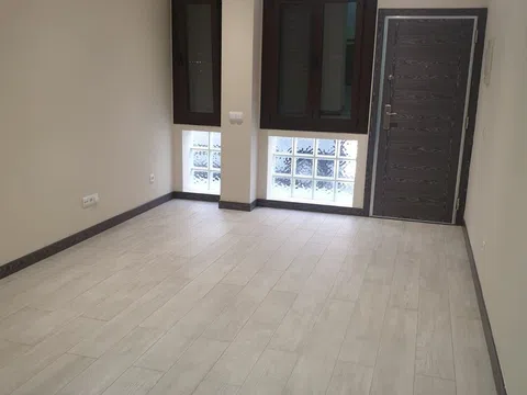 Piso en calle de Berastegui, 50
