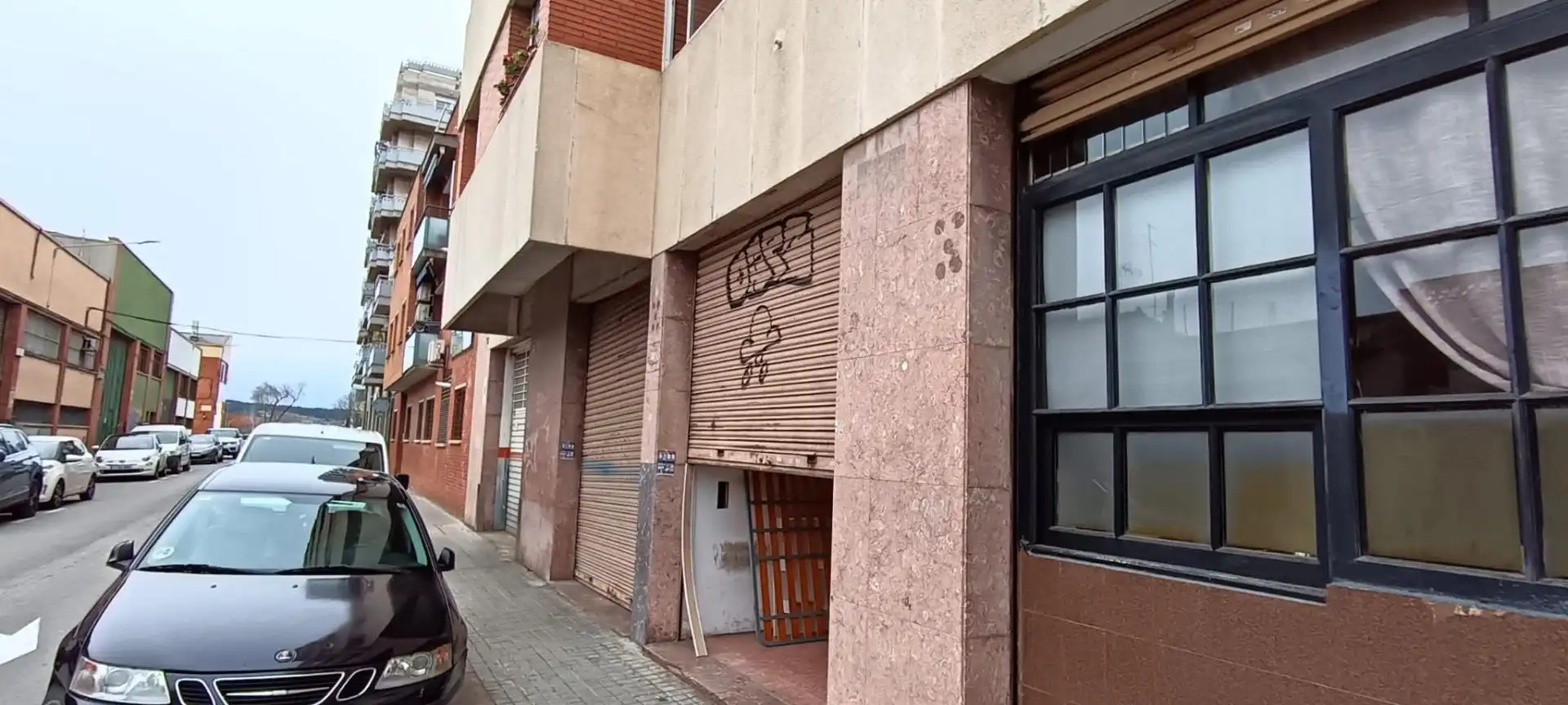 Local comercial en Sabadell - Foto 2