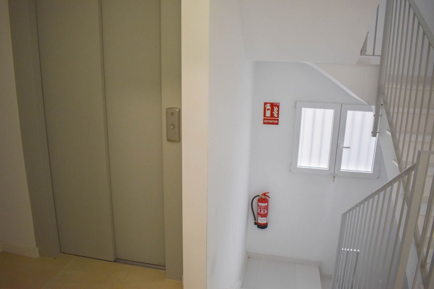 Estudio en Calle d'Empar Ballester, 38, Beteró - Foto 13