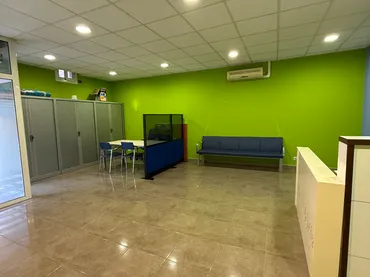 Local comercial en Terrassa - Foto 4