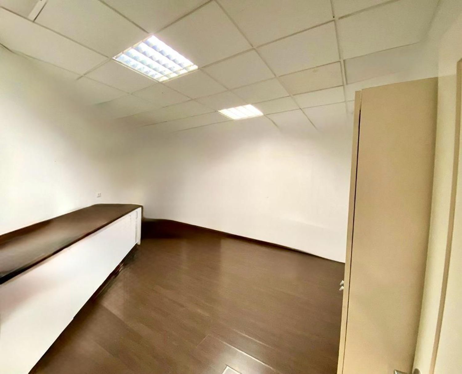Oficina privada en Calle de Ramón Gordillo - Foto 4