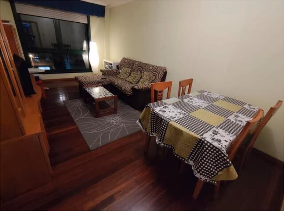 Piso en Castiñeiriño - Foto 4